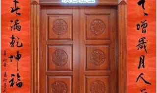 贴春联上联在左还是在右