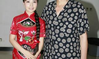 大衣哥朱之文年收入